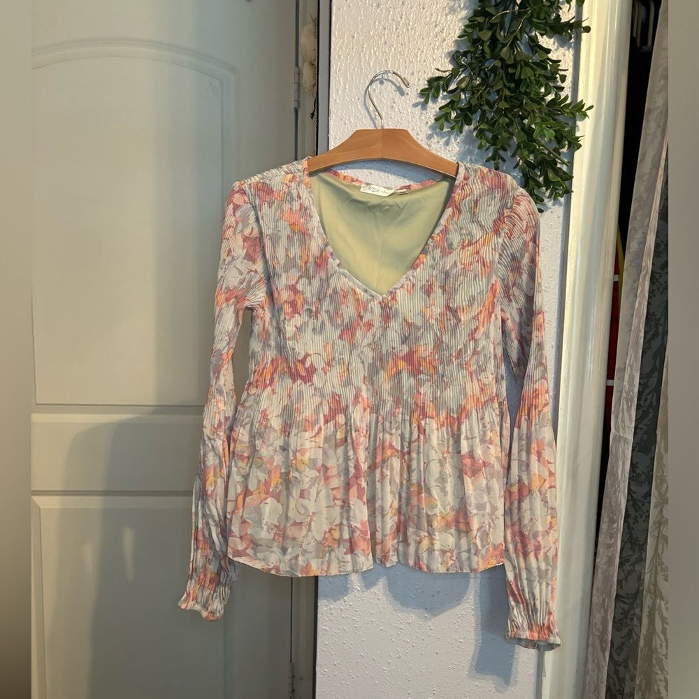 RD Style | Long Sleeve Ruffle Blouse | Size XS